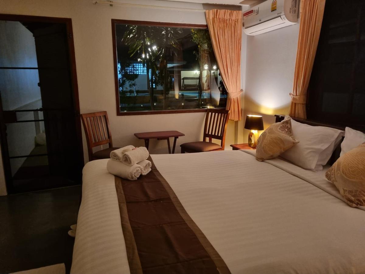 Hotel Meyers HHQ Extérieur photo